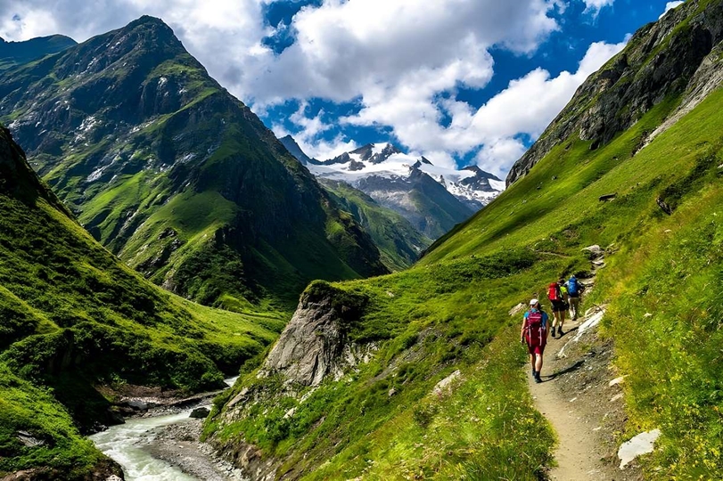 The Ultimate Guide to Adventure Tourism on the Char Dham Yatra